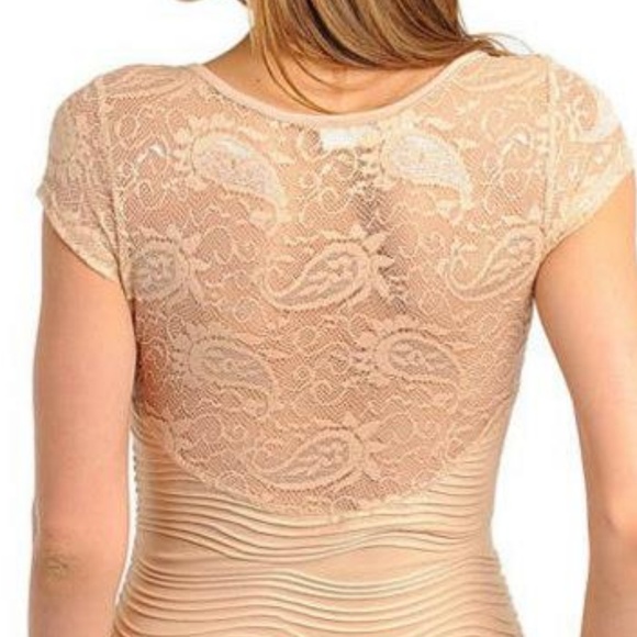 Sand Colored Cap Sleeve dress - Picture 4 of 4